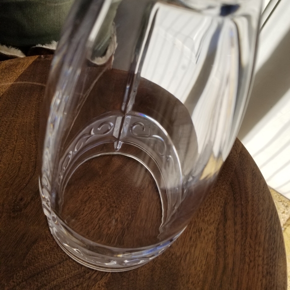 Marquis by Waterford Arebeque Crystal Vase - Picture 4 of 10